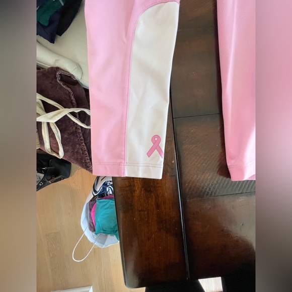 Under Armour long sleeve, pink quarter zip with breast cancer awareness logo - Picture 2 of 3